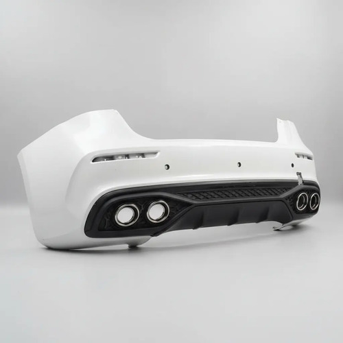 Fascia Trasera Completa Blanca Omoda Gt