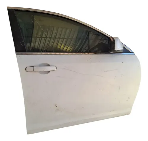 Puerta  Delantera Derecha Malibu Lt 2010 Delantera Derecha Blanco